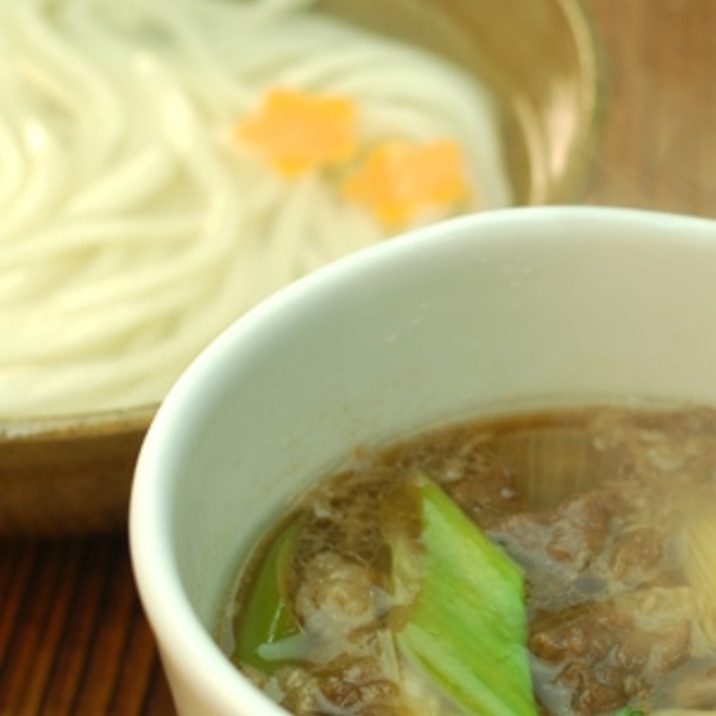 牛肉の旨味も！肉汁釜あげうどん（つけ麺）